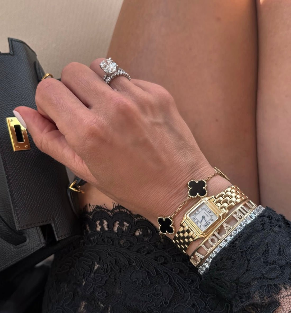 Clover Bracelet Black Stone Gold-Tone Charm Bracelet